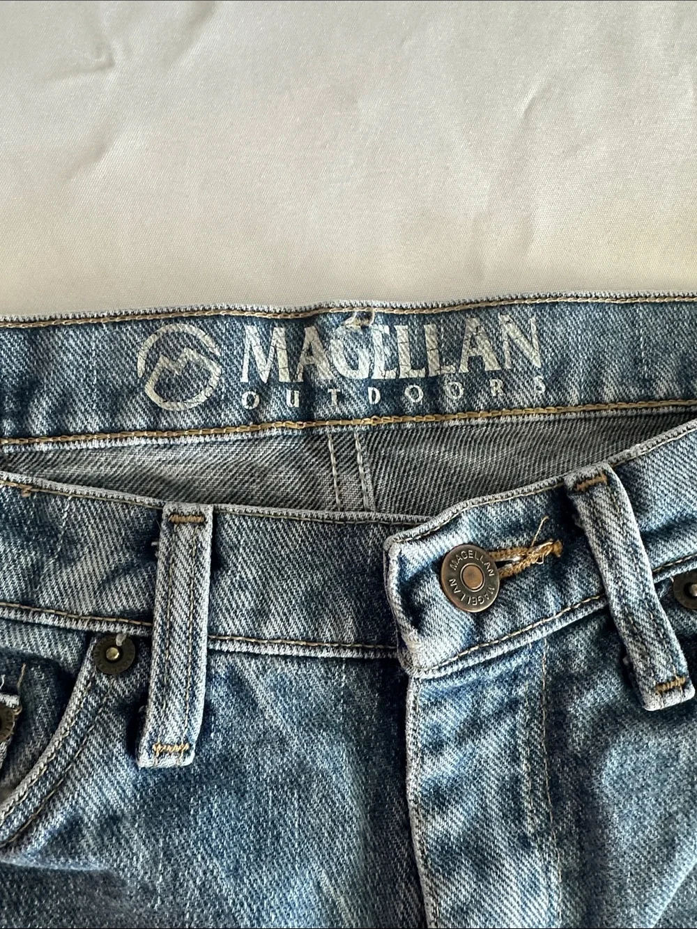 Magellan Outdoors Men's Straight-Leg Denim Jeans - Medium Blue